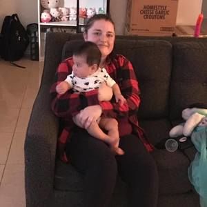 Meet your Posher, Kendra